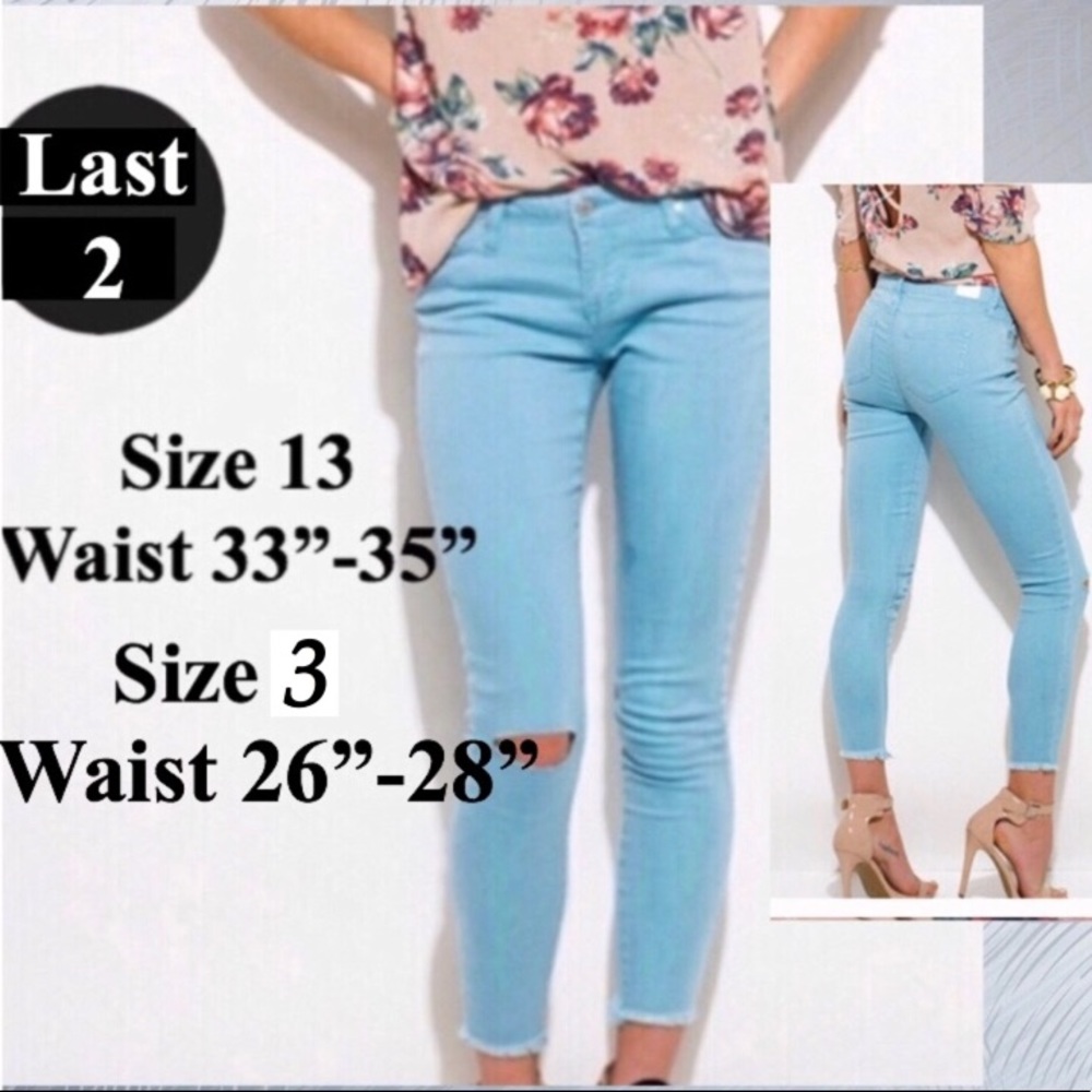 •Closeout•FRAYED SKINNIES JEANS